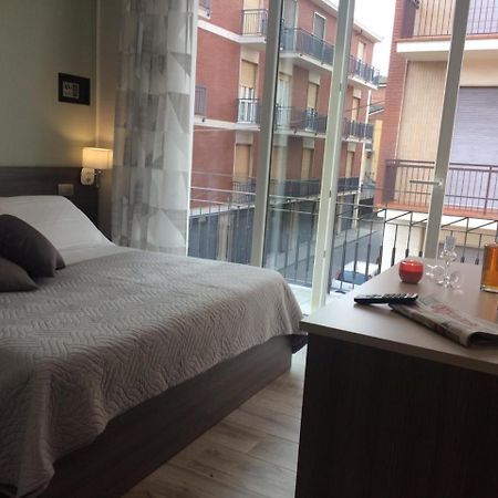 Camomilla B&B 阿尔巴 外观 照片