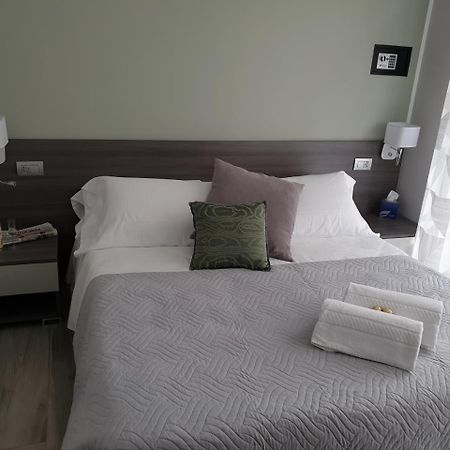 Camomilla B&B 阿尔巴 外观 照片