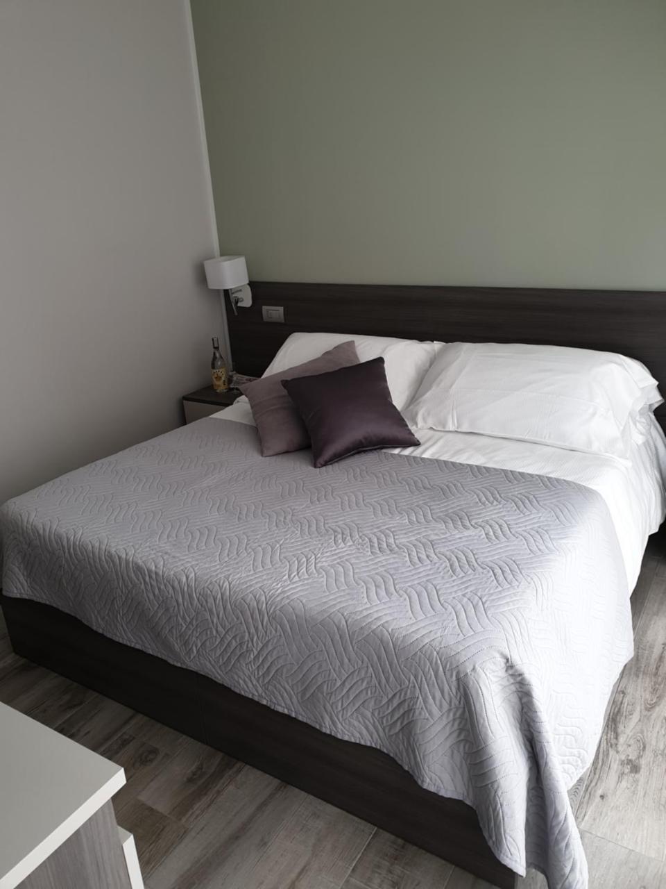 Camomilla B&B 阿尔巴 外观 照片